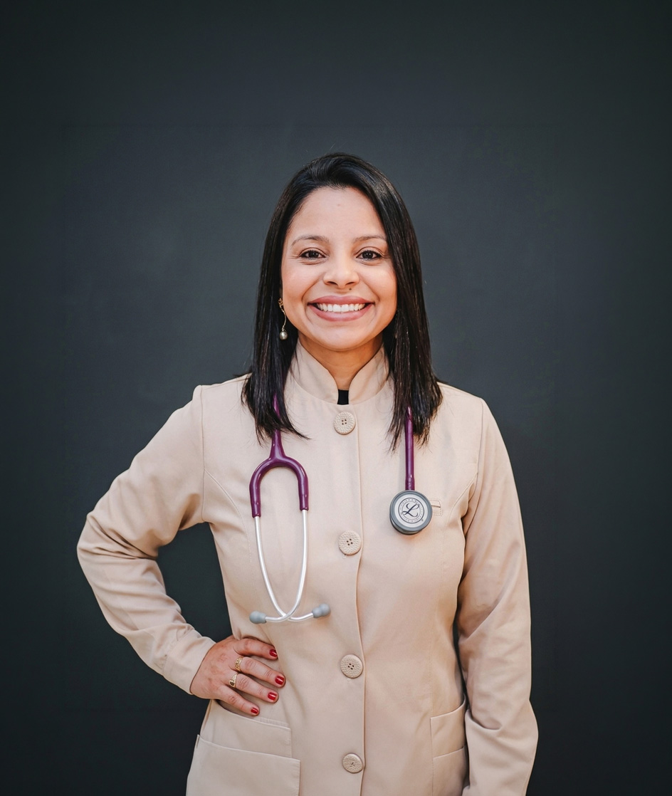 Dra. Ádria Sá, especialista em Endodontia na Sublime Odontologia